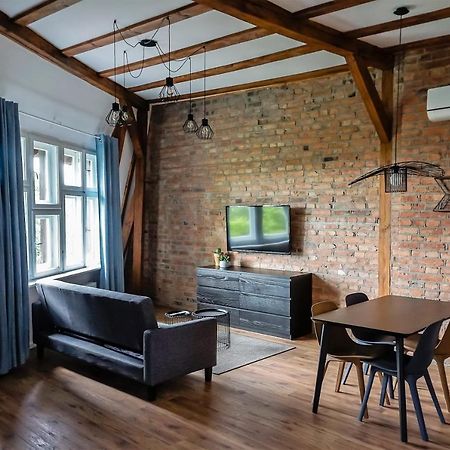 Apartamenty Torunskie Pod Krzywa Wieza Екстериор снимка