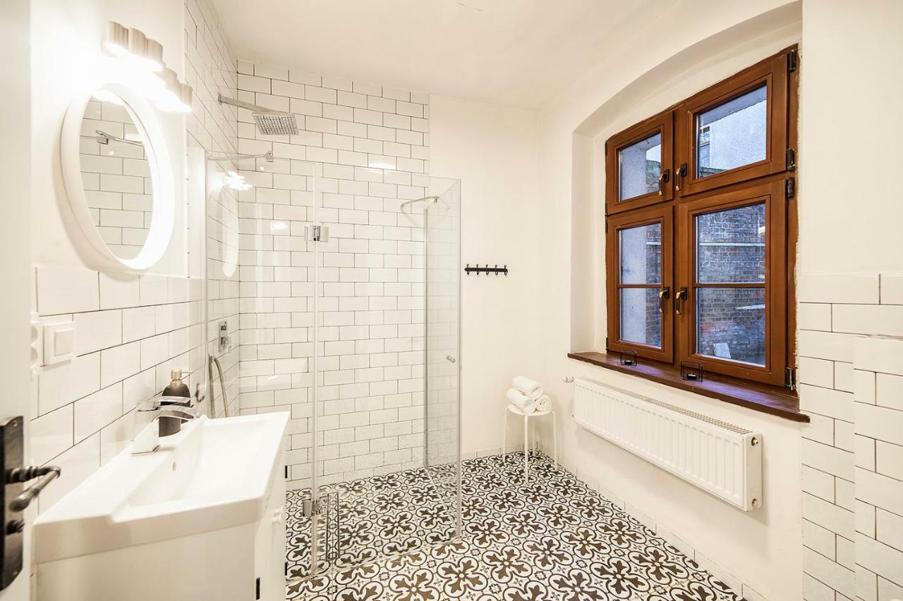 Apartamenty Torunskie Pod Krzywa Wieza Екстериор снимка