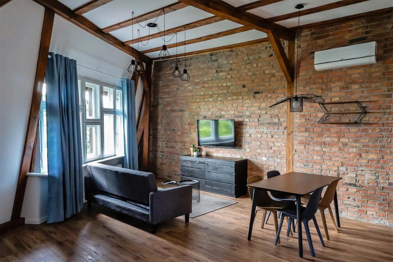 Apartamenty Torunskie Pod Krzywa Wieza Екстериор снимка