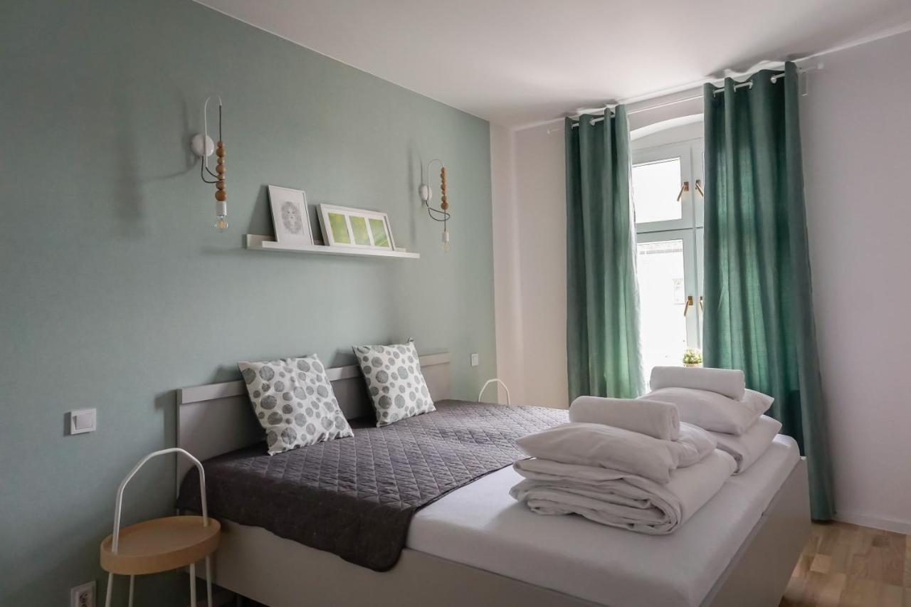 Apartamenty Torunskie Pod Krzywa Wieza Екстериор снимка